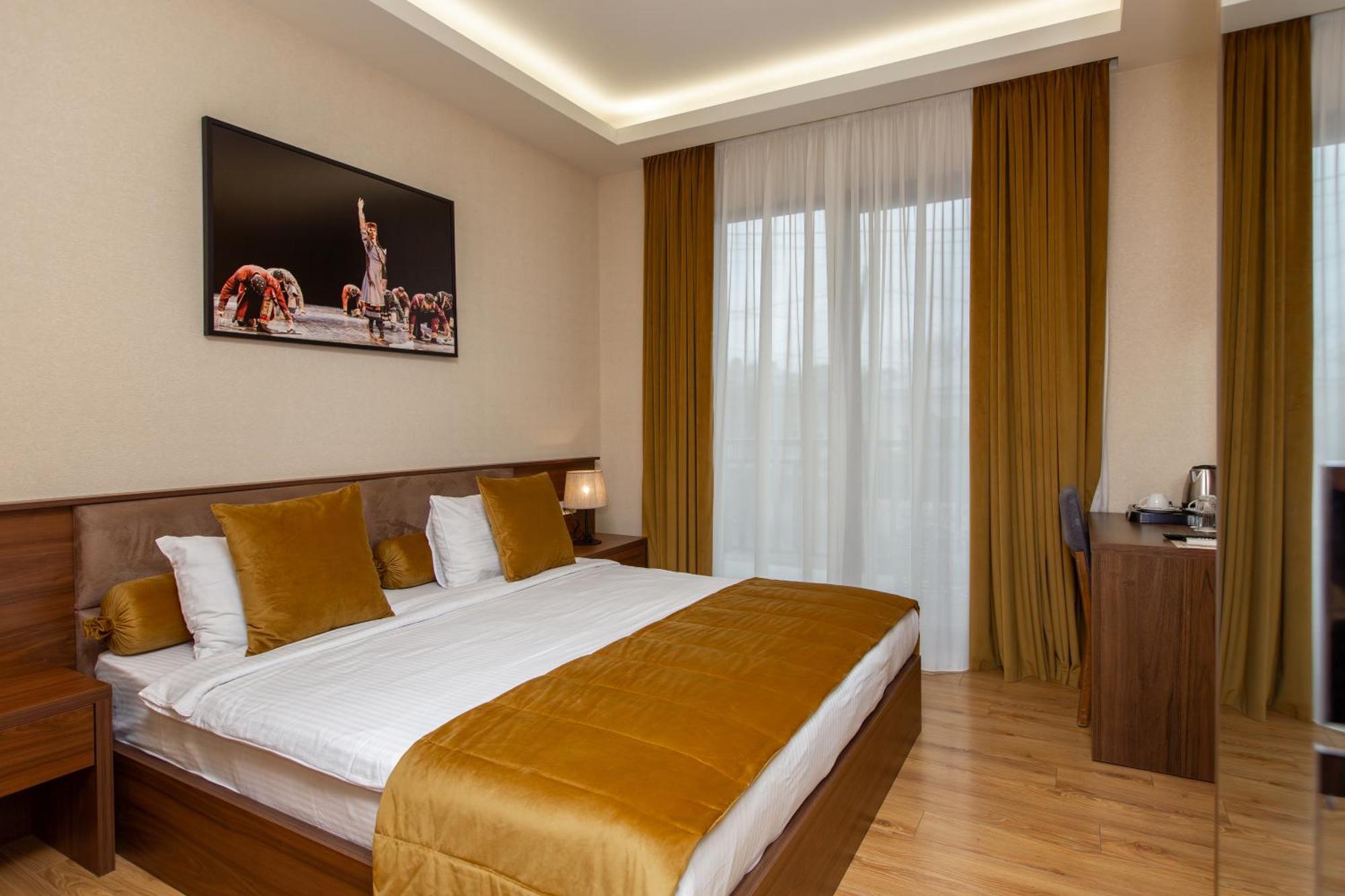 Seventeen Rooms Telavi Extérieur photo